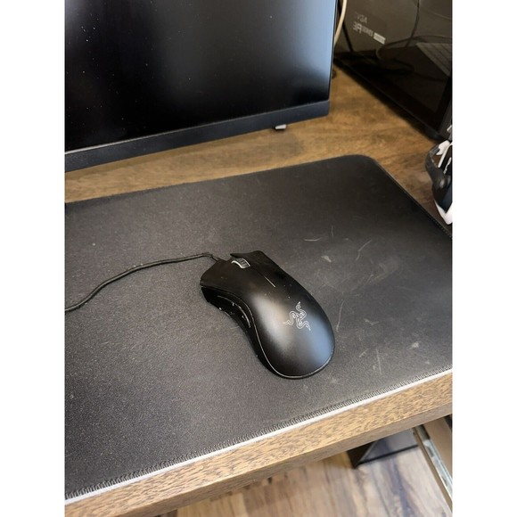 Razer DeathAdder Essential Wired Optical Gaming Mouse - Classic Black... - Picture 2 of 4